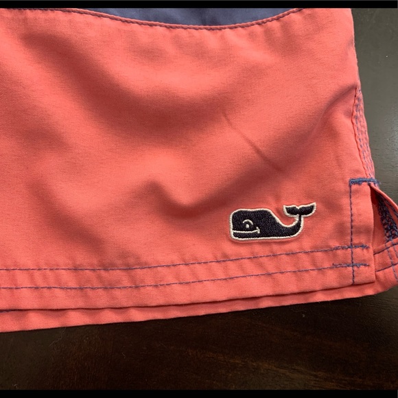 Vineyard Vines Swim Trunk Size 7 - Picture 4 of 7